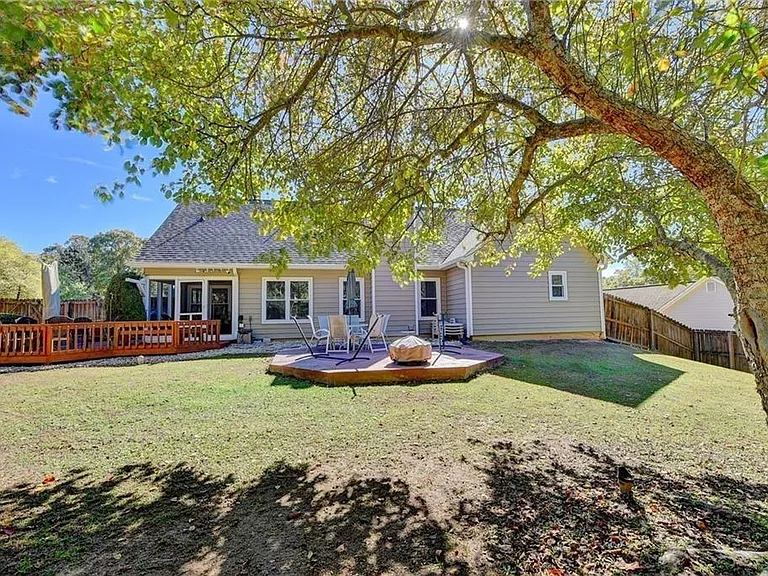 3940 Piper Glen Dr — Photo 46