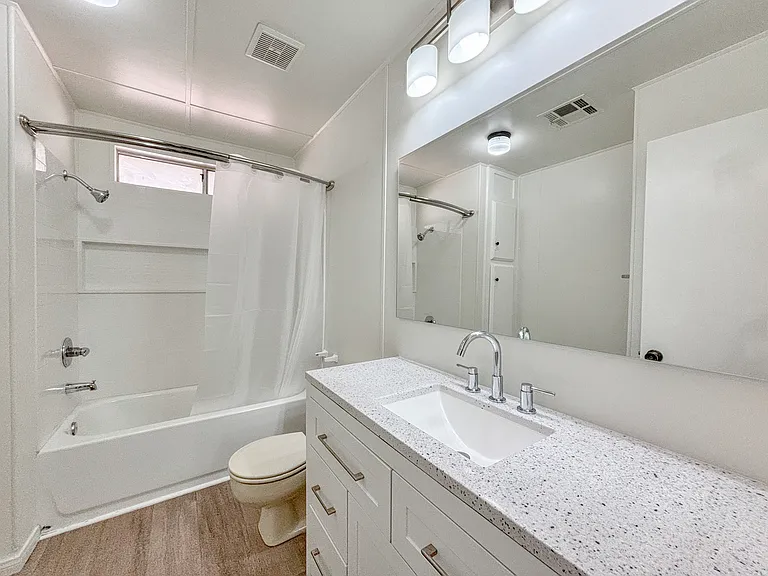 40215 Harris Ln #103 — Photo 12