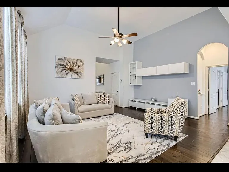 19251 N Cottonwood Green Ln — Photo 6