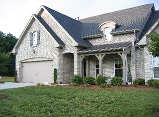 301 Hadley Dr, Lexington, NC 27295