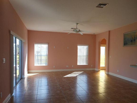 3rd image of 24536 Sunrise Dr