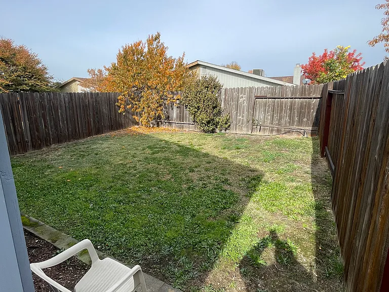 126 Quasar Cir — Photo 8