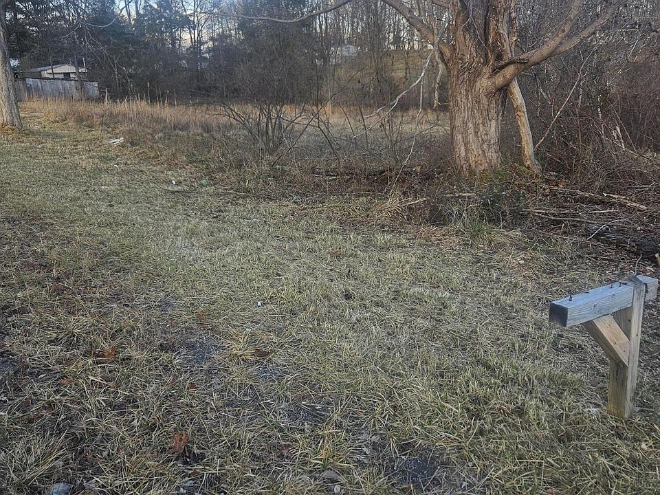 1st image of 2556 Dungannon Rd