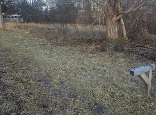 2556 Dungannon Rd, Coeburn, VA 24230