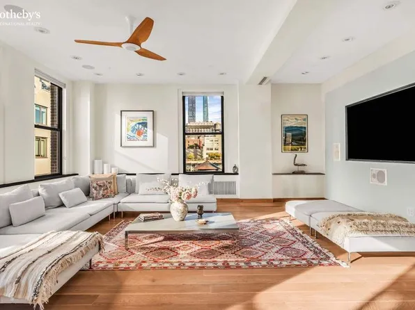 129 West 22nd Street image 1 of 17