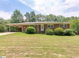 119 Arrowhead Cir, Spartanburg, SC 29301