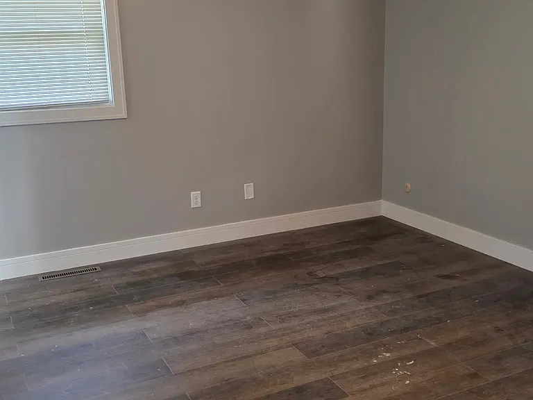 9017 Southmoor Ave — Photo 15