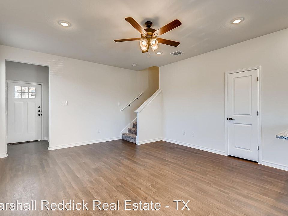 1st image of 2218 Sandlewood Cv Unit 102