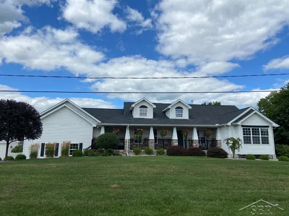 2530 N River Rd, Saginaw, MI 48609