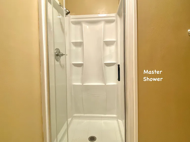 7708 La Mancha Way — Photo 15