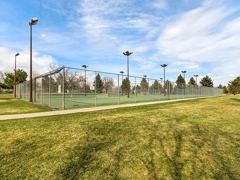 1040 Driftwood Dr — Photo 20