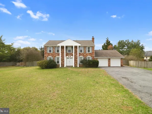 14301 Perrywood Dr, Burtonsville, MD 20866