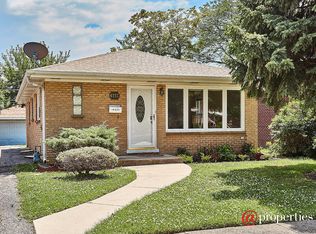 6117 Elm St, Morton Grove, IL 60053