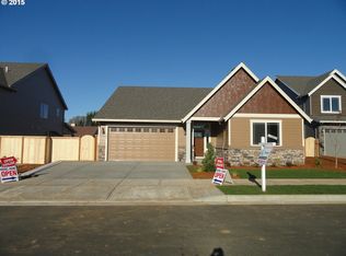 1208 Josephine St, Oregon City, OR 97045