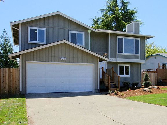 3rd image of 3507 53rd Ave NE