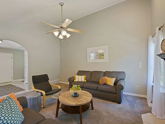 3rd image of 2268 W New Harvest Ln