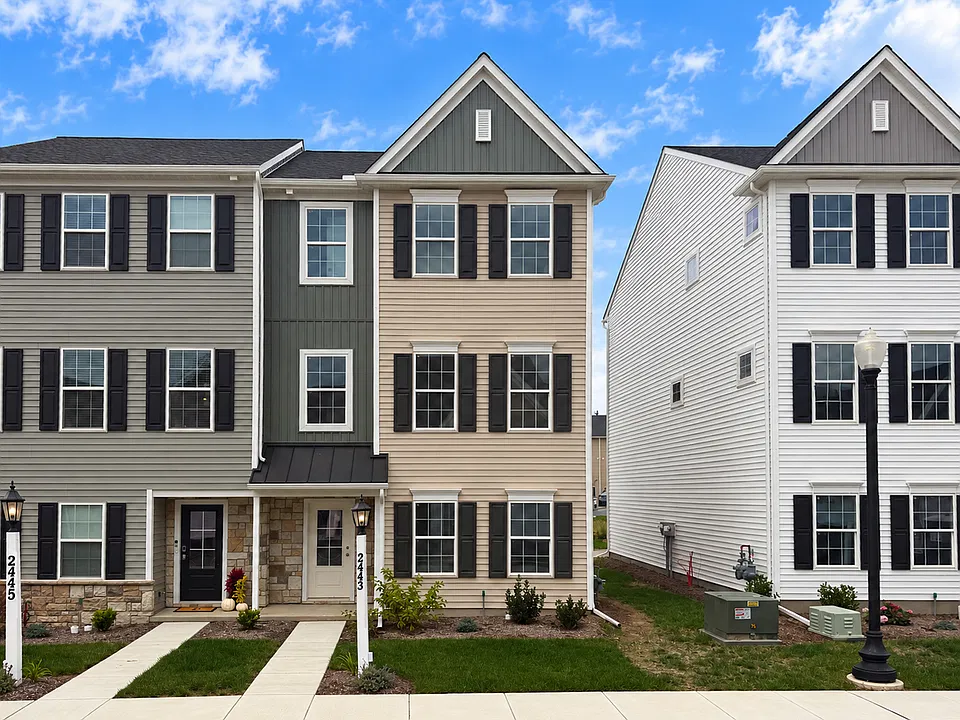 2443 Spring Water Cir