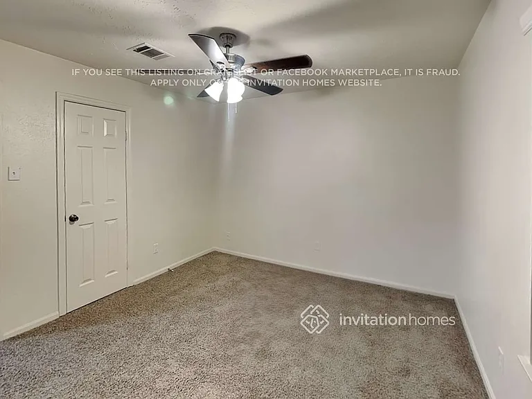 16206 Elm Point Ct — Photo 12