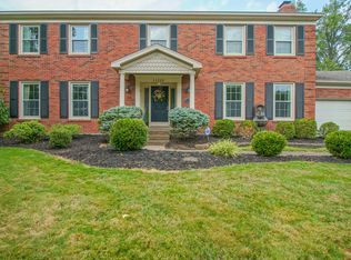 11220 Finchley Rd, Douglass Hills, KY 40243