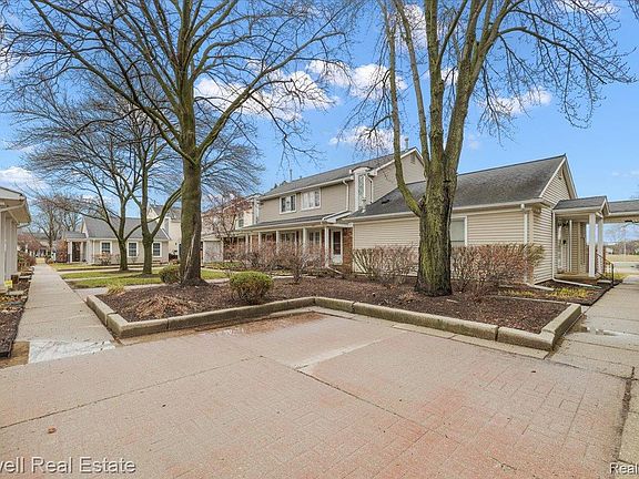 4th image of 3403 Crooks Rd