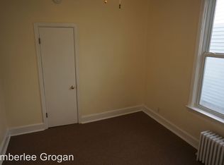 725 E 2nd St APT 1, Duluth, MN 55805
