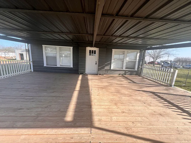 3506 County Road 920 — Photo 3