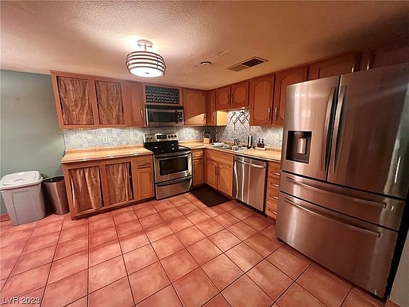 4th image of 3483 Don Miguel Dr #0
