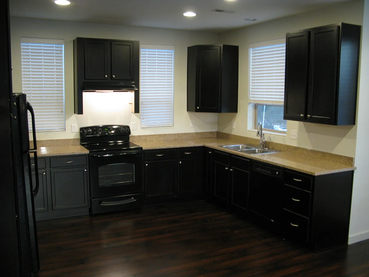 Building Photo - 2420 Uinta St