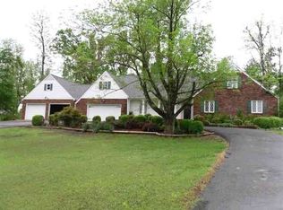 341 Holmes Dr, Paducah, KY 42003