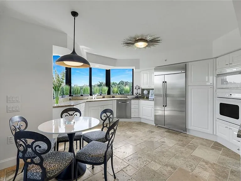 6597 Nicholas Blvd #306 — Photo 9