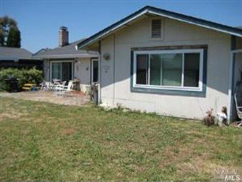 2nd image of 415 Sarah Way