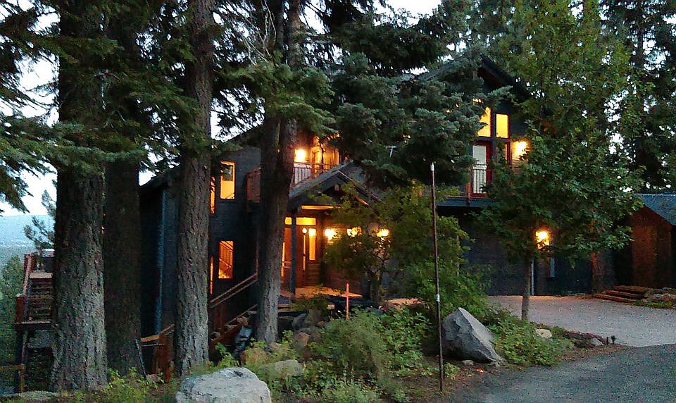 2nd image of 10571 Whitetail Ct