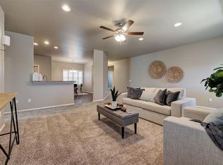 2924 Sun Berry Way, Yukon, OK 73099