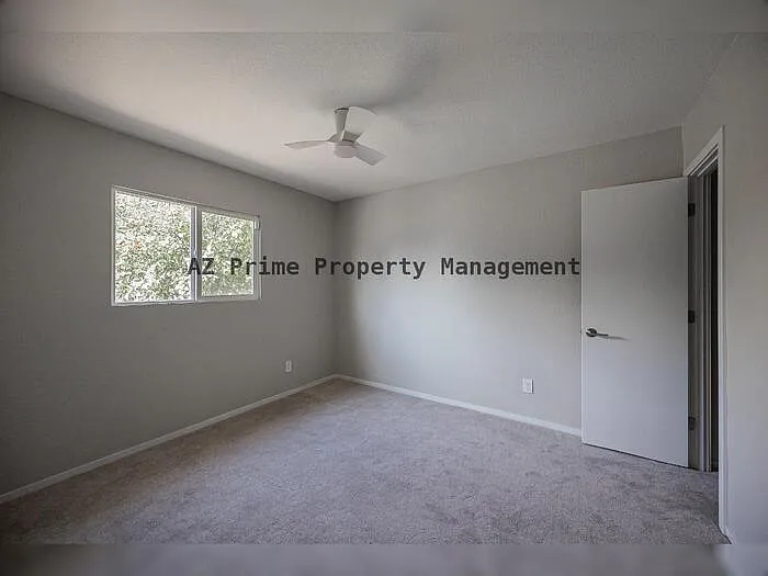 1218 E Carter Dr — Photo 19