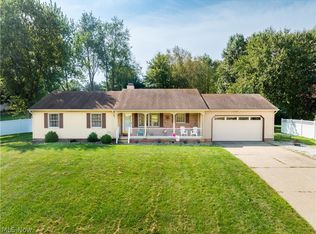 2420 Auberry Dr, Akron, OH 44312
