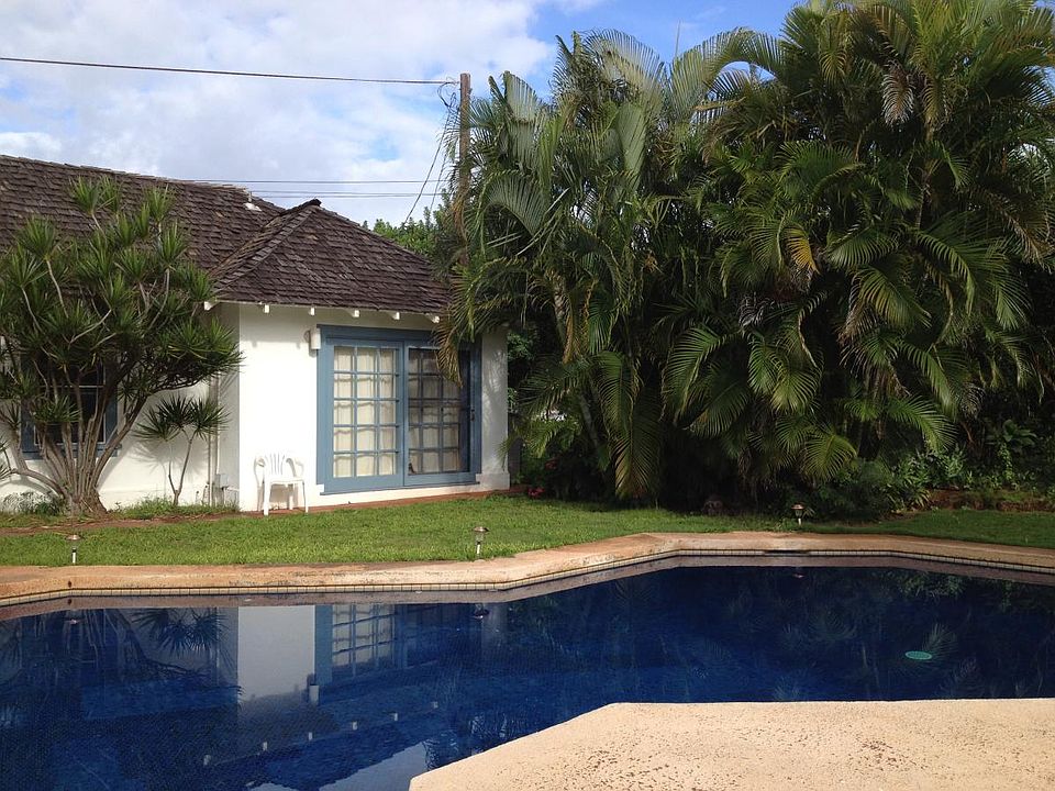 Poolside Guest House