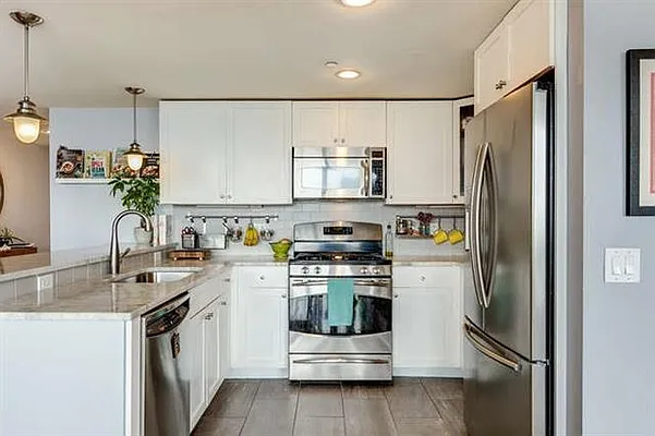 Sold by Century 21 Innovative Realty | media 1