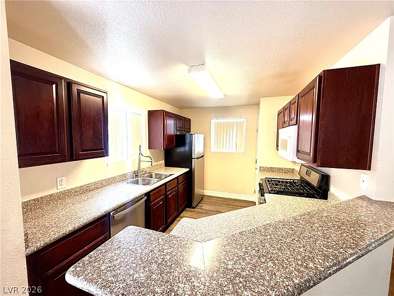 2801 N Rainbow Blvd #179 — Photo 6