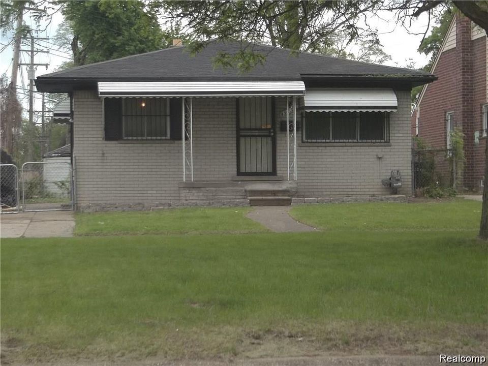 1st image of 19024 Rosemont Ave