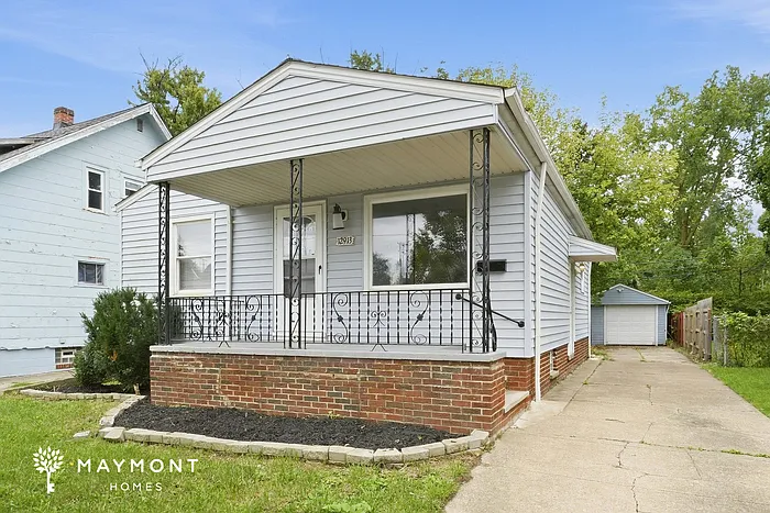 2 bed, 2.0 bath, 1456 sqft, $1,595 — Photo 4