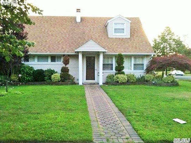 1st image of 29 Hewlett Point Ave