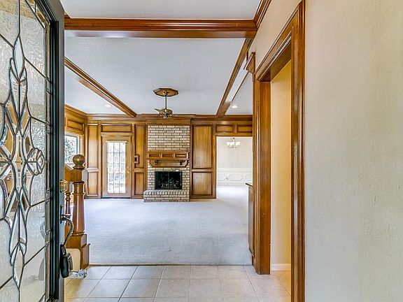 3rd image of 20315 Brondesbury Dr