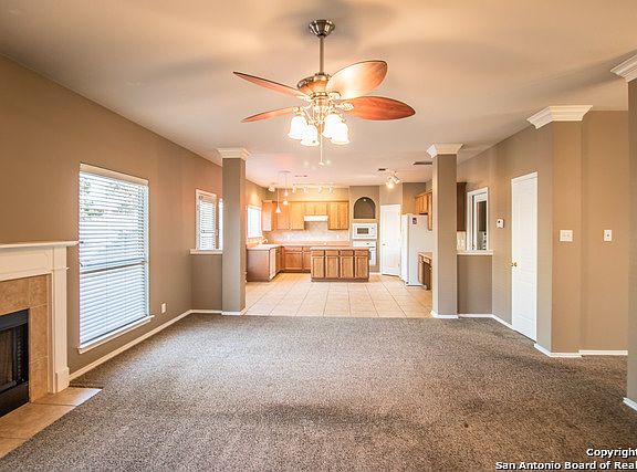 5th image of 228 Tierra Grande