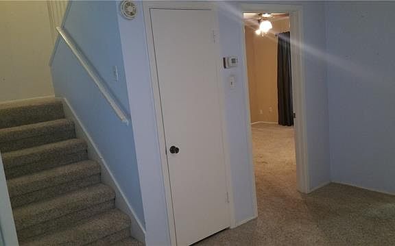 5th image of 42 W Creek Ln