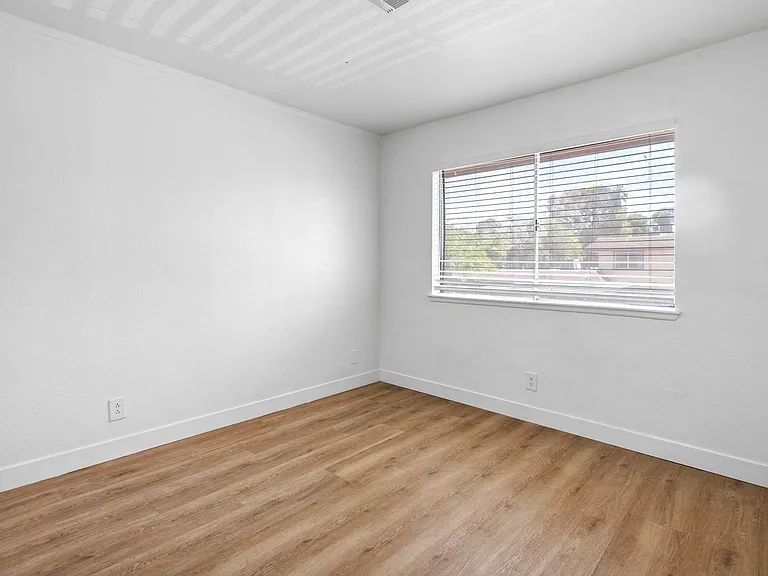 6224 Meadow Vista Ln — Photo 17