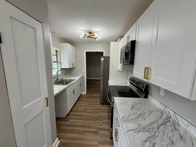 4656 Marbello Blvd — Photo 6