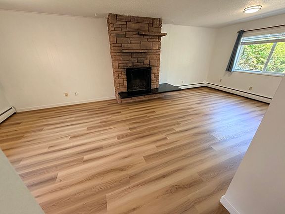 5th image of 7640 SE Yamhill St APT 7