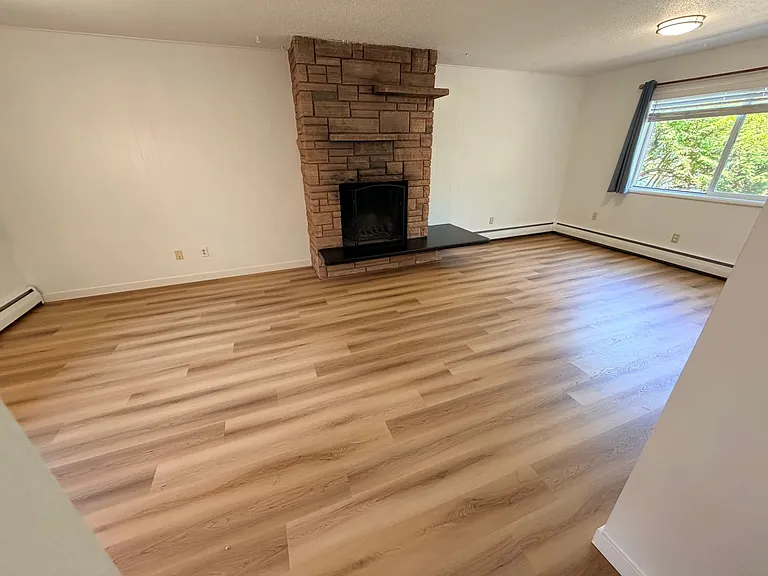 7640 SE Yamhill St #7 — Photo 5