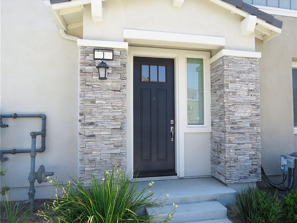 1st image of 16621 Wyndham Ln #1
