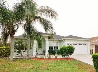 1098 Salmon Isle, Greenacres, FL 33413